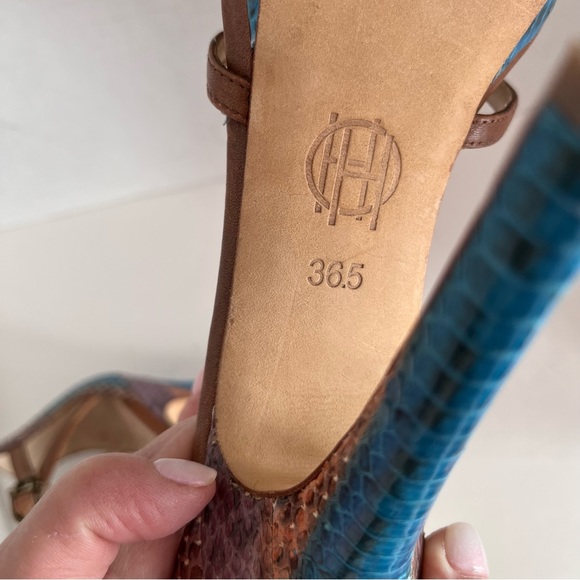 HOUSE OF HARLOW NANCIE BLUE STILETTO SANDALS - Picture 11 of 12